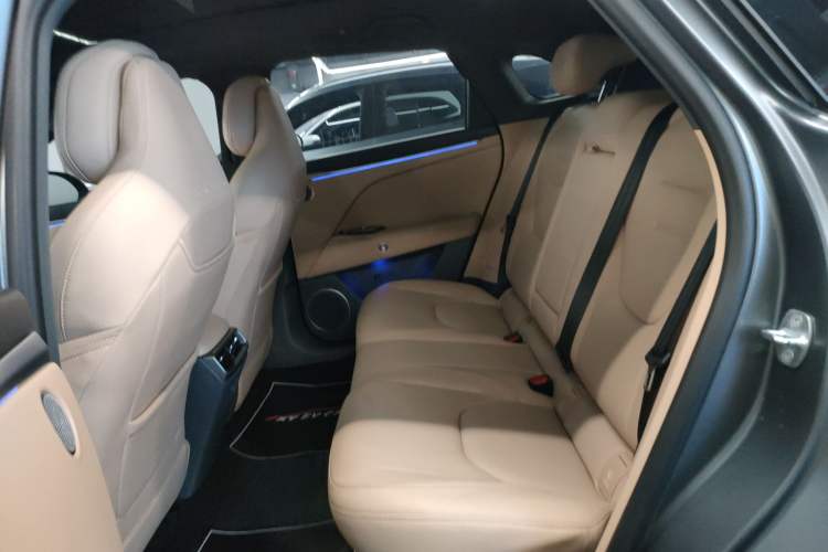 Used ARCFOX Alpha T5 2025 520 MAX Left Rear Seat