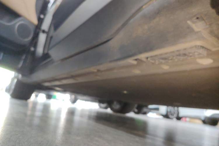 Used ARCFOX Alpha T5 2025 520 PRO Left Side Sill