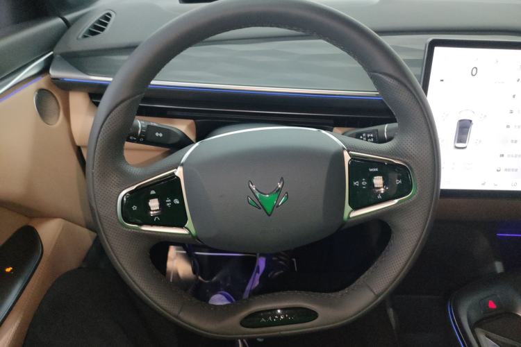 Used ARCFOX Alpha T5 2025 520 MAX Steering Wheel