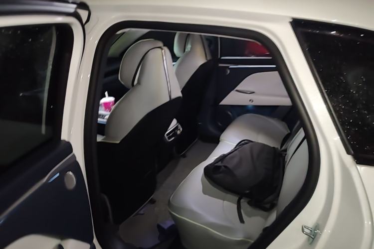 Used ARCFOX Alpha T5 2025 520 MAX Left Rear Seat