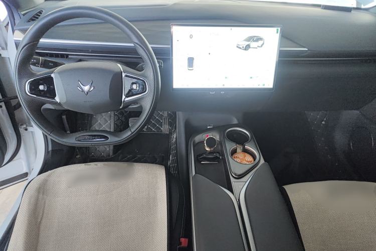 Used ARCFOX Alpha T5 2025 520 PRO Center Console