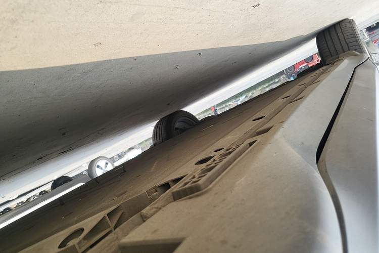 Used ARCFOX Alpha T5 2025 520 PRO Chassis Front Right