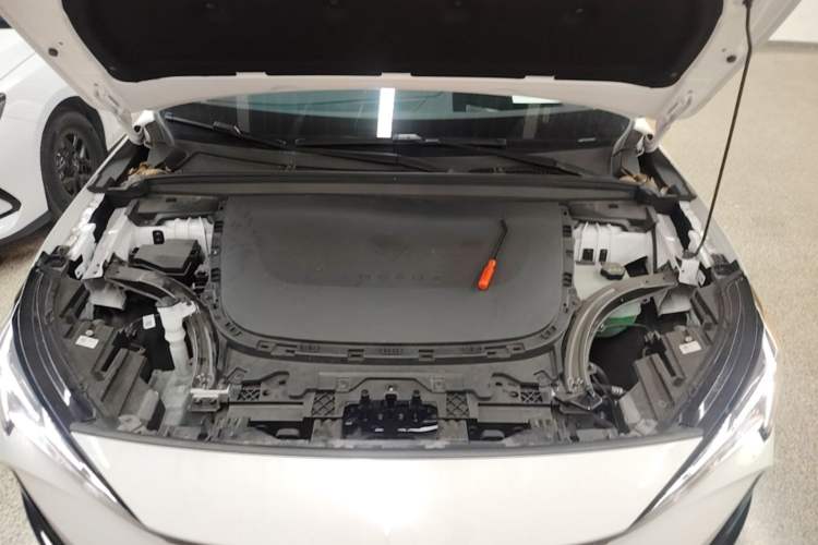 Used ARCFOX Alpha T5 2025 520 MAX Engine Bay