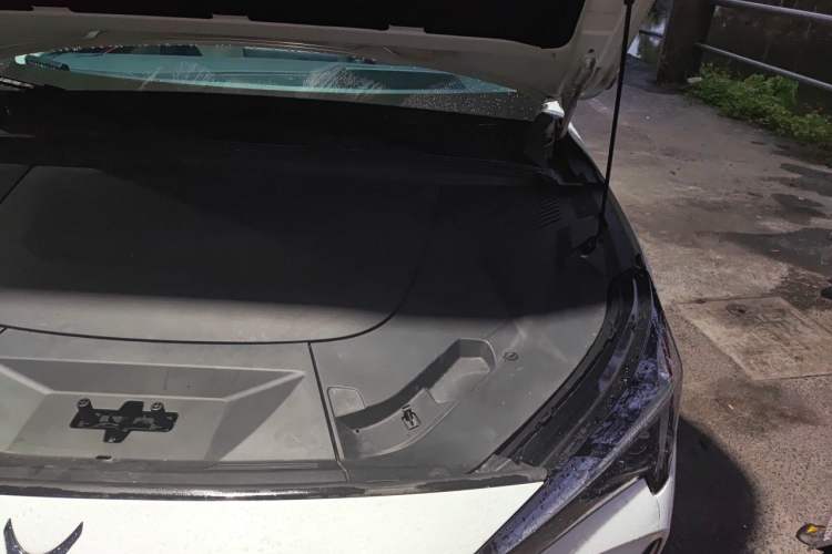 Used ARCFOX Alpha T5 2025 630 Shenxing Edition Engine Bay Left