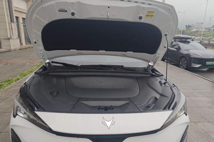 Used ARCFOX Alpha T5 2025 520 PRO Engine Bay