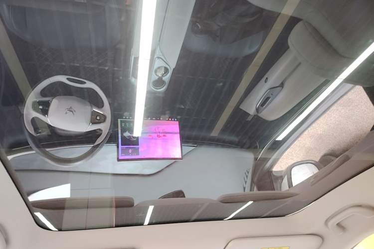 Used ARCFOX Alpha T5 2025 520 MAX Headliner