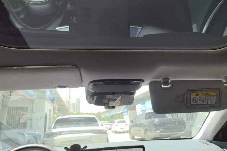 Used ARCFOX Alpha T5 2025 520 PRO Headliner