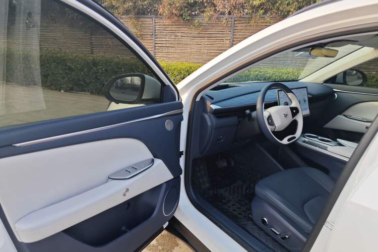 Used ARCFOX Alpha T5 2025 630 Shenxing Edition Interior 6