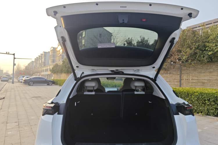 Used ARCFOX Alpha T5 2025 630 Shenxing Edition Interior 9