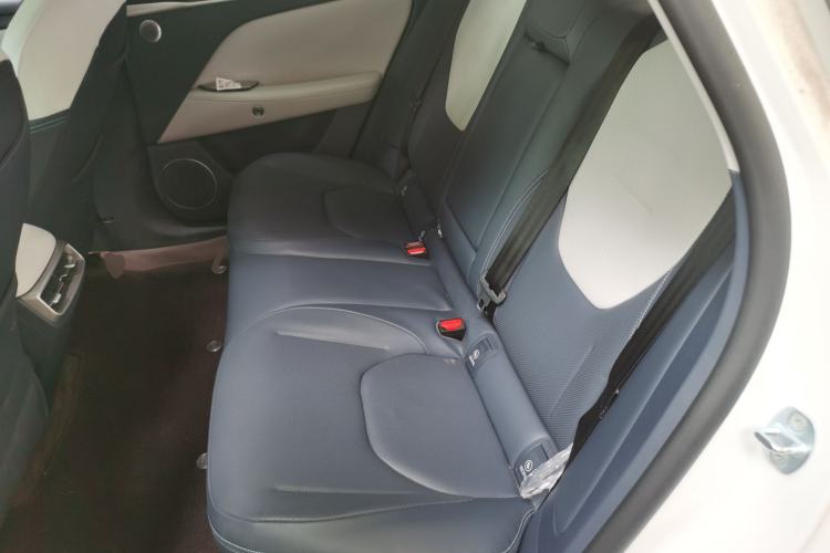Used ARCFOX Alpha T5 2025 520 PRO Left Rear Seat