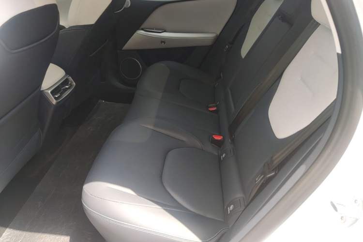 Used ARCFOX Alpha T5 2025 630 Shenxing Edition Left Rear Seat