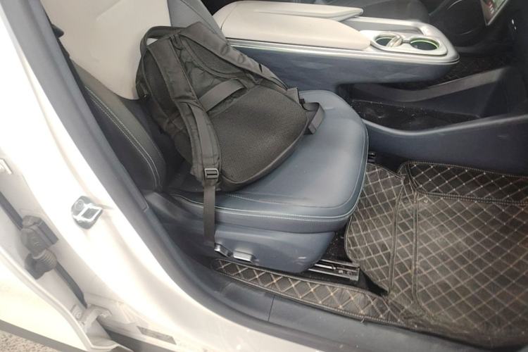 Used ARCFOX Alpha T5 2025 520 MAX Right Front Seat