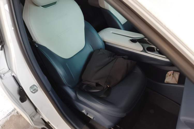 Used ARCFOX Alpha T5 2025 520 PRO Right Front Seat