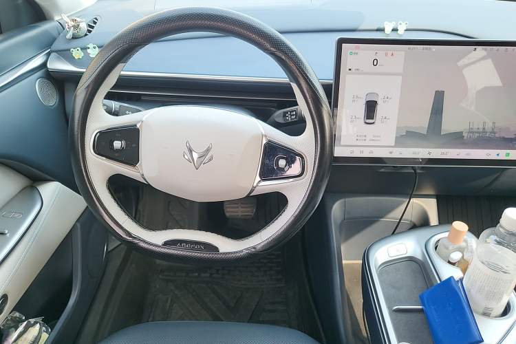 Used ARCFOX Alpha T5 2025 520 PRO Steering Wheel