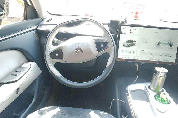 Used ARCFOX Alpha T5 2025 520 PRO Steering Wheel