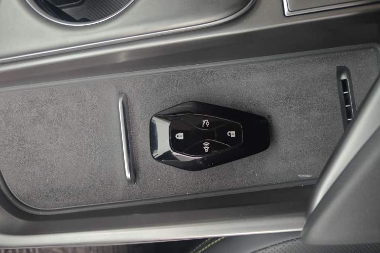 Used ARCFOX Alpha T5 2025 520 PRO Vehicle Key