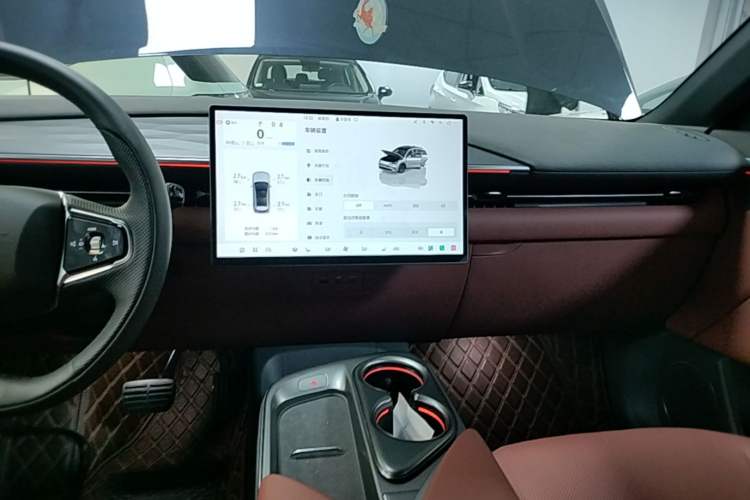 Used ARCFOX Alpha T5 2026 Model Range-Extended 1215 Yuanjing Smart Driving Version Audio And AC Panel