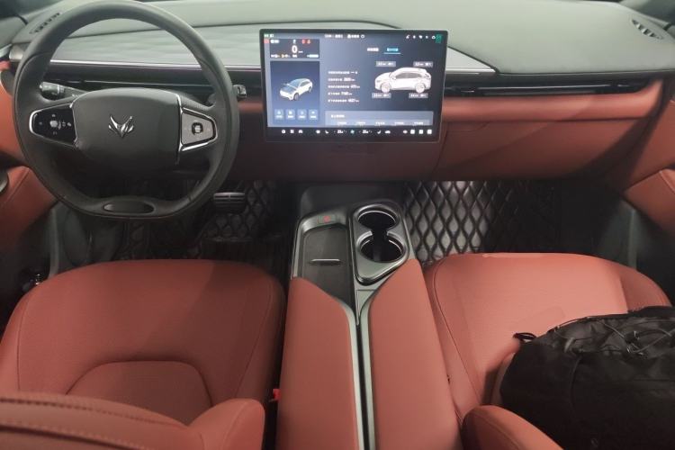 Used ARCFOX Alpha T5 2026 Model Range-Extended 1215 Yuanjing Smart Driving Version Center Console