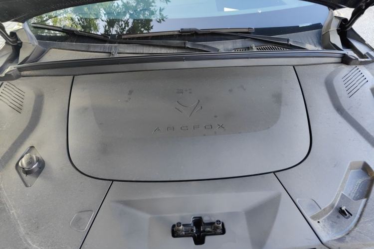 Used ARCFOX Alpha T5 2026 Model Pure Electric 560 Intelligent Enjoyment Version Engine Bay