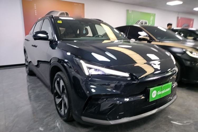 Used ARCFOX Alpha T5 2026 Model Range-Extended 1215 Yuanjing Smart Driving Version Front Right 45 Deg