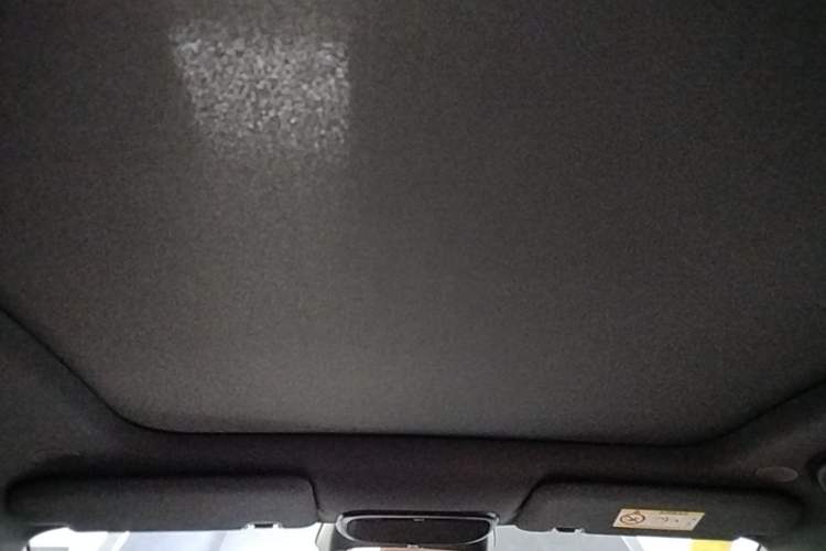 Used ARCFOX Alpha T5 2026 Model Range-Extended 1215 Yuanjing Smart Driving Version Headliner