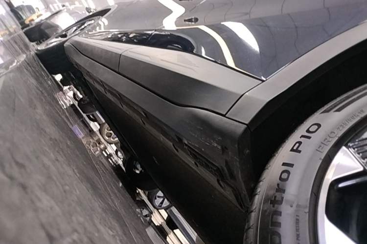 Used ARCFOX Alpha T5 2026 Model Pure Electric 660 Yuanjing Divine Driving Version Left Side Sill