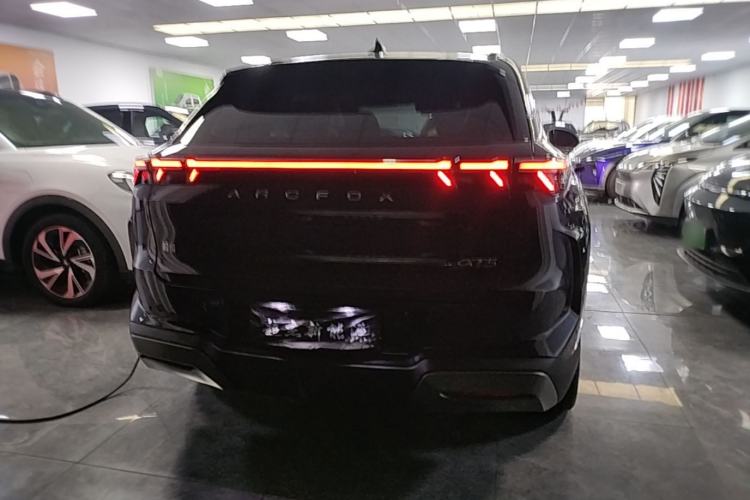 Used ARCFOX Alpha T5 2026 Model Pure Electric 660 Yuanjing Divine Driving Version Rear