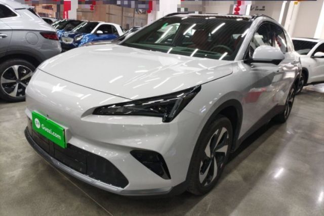 Used ARCFOX Alpha T5 2026 Model Range-Extended 1215 Yuanjing Smart Driving Version