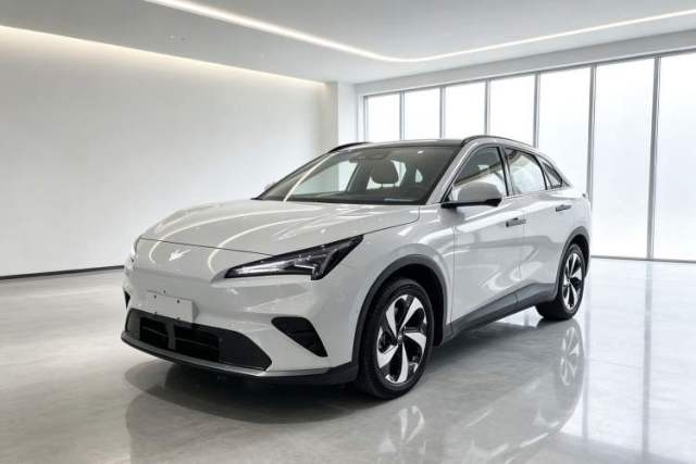 Used ARCFOX Alpha T5 2026 Model Range-Extended 1215 Yuanjing Smart Driving Version