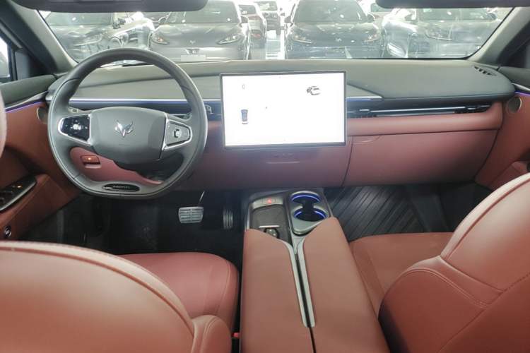 Used ARCFOX Alpha T5 2026 Model Range-Extended 1215 Yuanjing Smart Driving Version Center Console
