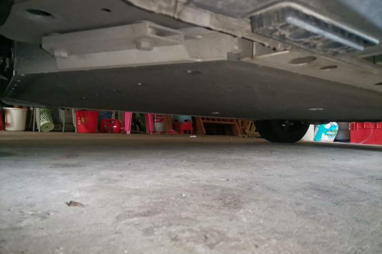 Used ARCFOX Alpha T5 2026 Model Pure Electric 560 Yuanjing Smart Driving Version Chassis Front Left