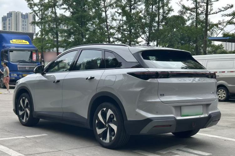 Used ARCFOX Alpha T5 2026 Model Range-Extended 1215 Yuanjing Smart Driving Version Exterior 7