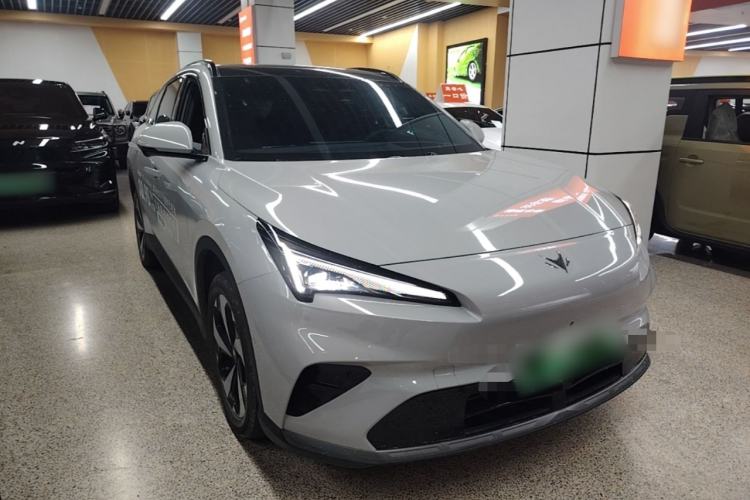 Used ARCFOX Alpha T5 2026 Model Pure Electric 705 Yuanjing Smart Driving Version Front Right 45 Deg