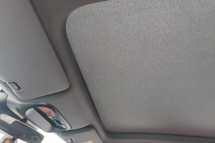 Used ARCFOX Alpha T5 2026 Model Range-Extended 1215 Yuanjing Smart Driving Version Headliner