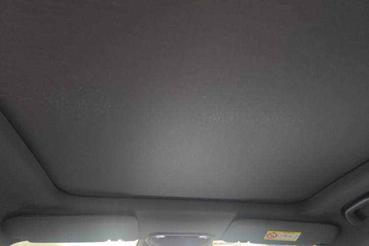 Used ARCFOX Alpha T5 2026 Model Range-Extended 1215 Yuanjing Smart Driving Version Headliner