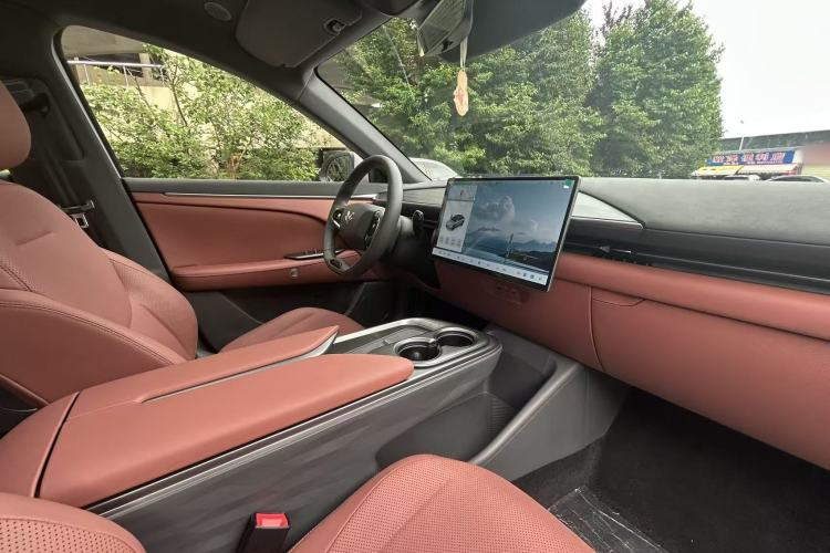 Used ARCFOX Alpha T5 2026 Model Range-Extended 1215 Yuanjing Smart Driving Version Interior 6