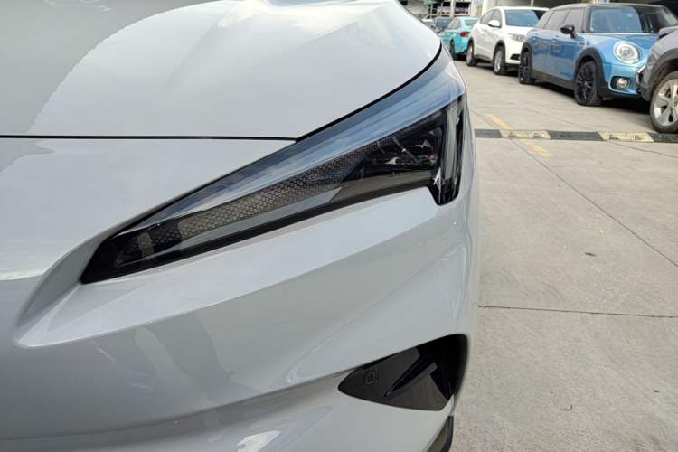 Used ARCFOX Alpha T5 2026 Model Range-Extended 1215 Yuanjing Smart Driving Version Left Front Headlight