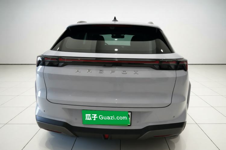 Used ARCFOX Alpha T5 2026 Model Pure Electric 560 Yuanjing Smart Driving Version Rear