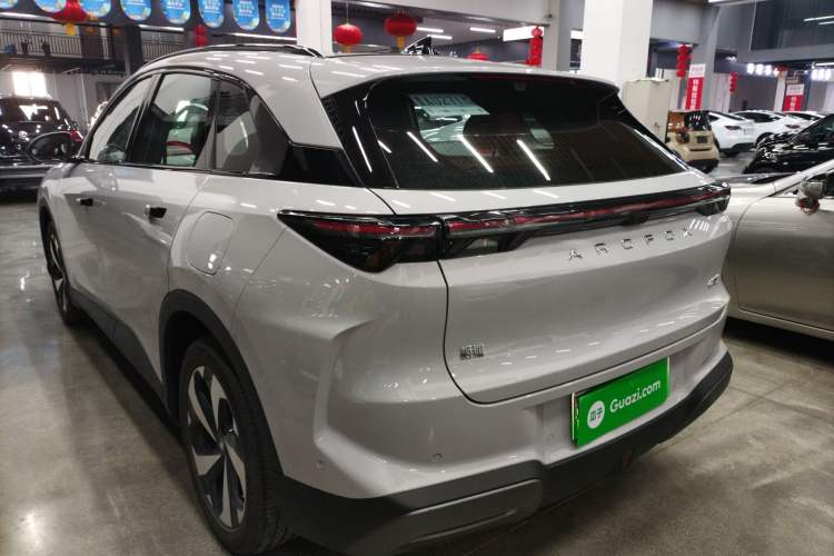 Used ARCFOX Alpha T5 2026 Model Range-Extended 1215 Yuanjing Smart Driving Version Rear Left 45 Deg