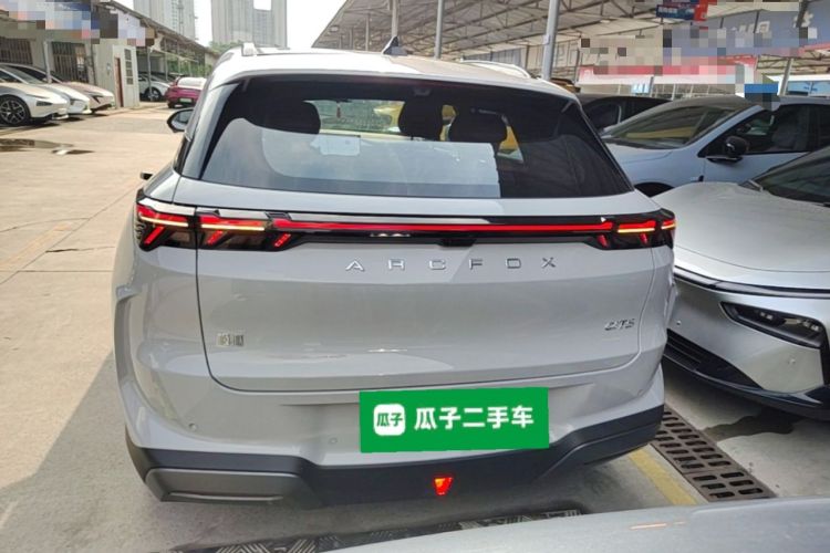 Used ARCFOX Alpha T5 2026 Model Range-Extended 1215 Yuanjing Smart Driving Version Rear