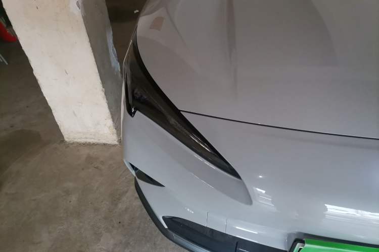 Used ARCFOX Alpha T5 2026 Model Pure Electric 560 Yuanjing Smart Driving Version Right Front Headlight