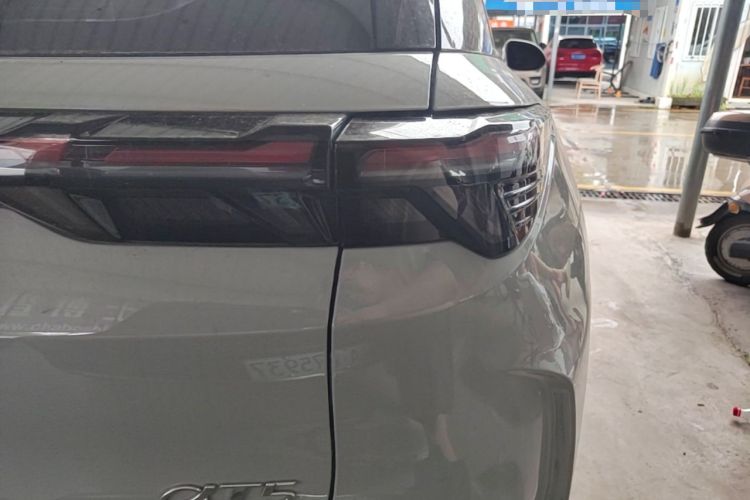 Used ARCFOX Alpha T5 2026 Model Pure Electric 560 Intelligent Enjoyment Version Right Rear Taillight