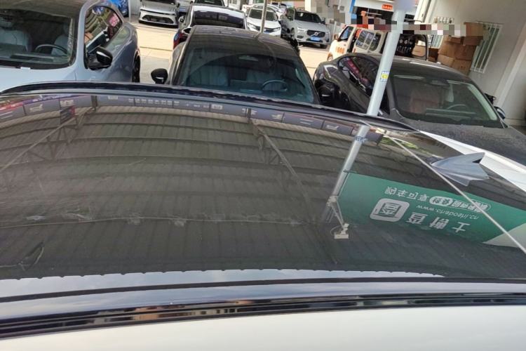 Used ARCFOX Alpha T5 2026 Model Range-Extended 1215 Yuanjing Smart Driving Version Roof