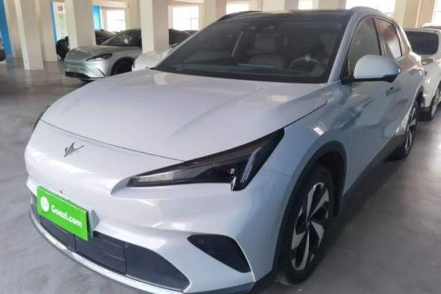 Used ARCFOX Alpha T5 2026 Model Range-Extended 1215 Yuanjing Smart Driving Version