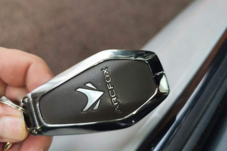 Used ARCFOX Alpha T5 2026 Model Pure Electric 560 Intelligent Enjoyment Version Vehicle Key