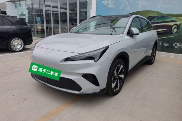 Used ARCFOX Alpha T5 2026 Model Range-Extended 1215 Yuanjing Smart Driving Version