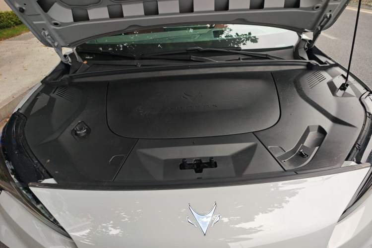 Used ARCFOX Alpha T5 2026 Model Pure Electric 560 Intelligent Enjoyment Version Engine Bay