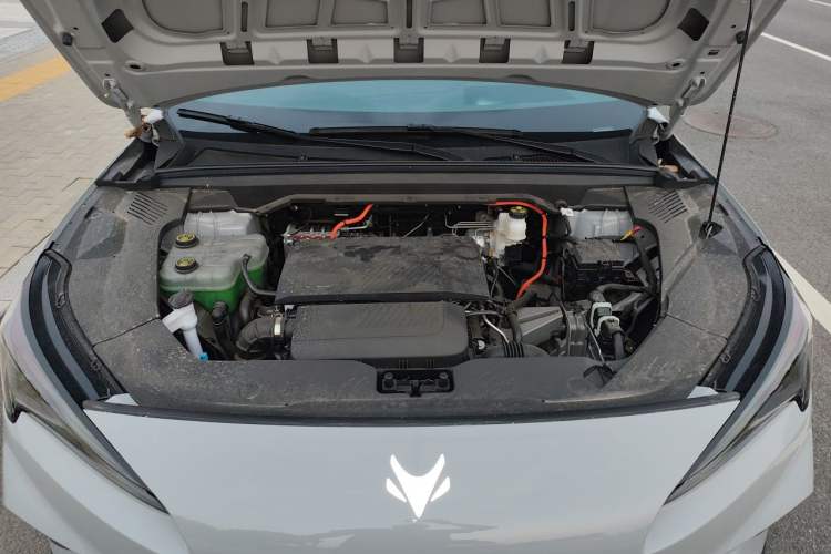 Used ARCFOX Alpha T5 2026 Model Range-Extended 1215 Intelligent Enjoyment Version Engine Bay