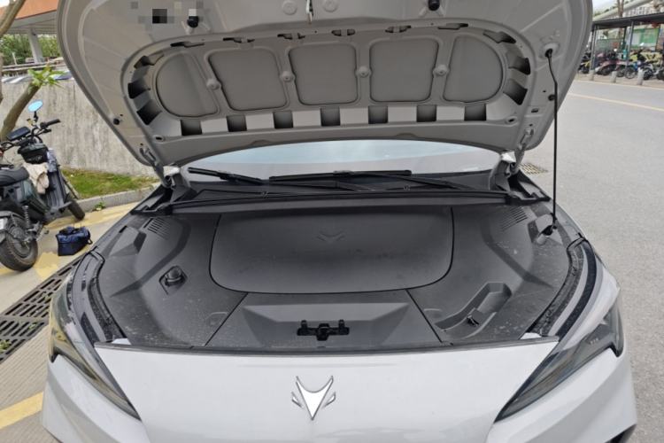 Used ARCFOX Alpha T5 2026 Model Pure Electric 560 Yuanjing Smart Driving Version Engine Bay