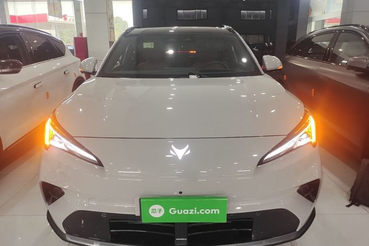 Used ARCFOX Alpha T5 2026 Model Range-Extended 1215 Yuanjing Smart Driving Version Front